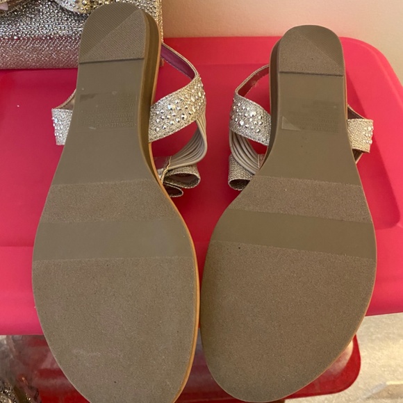 INC Champagne Crystal/Rhinestone Bow High Heels & Matching Clutch Purse, sz. 9.5 - Picture 3 of 13